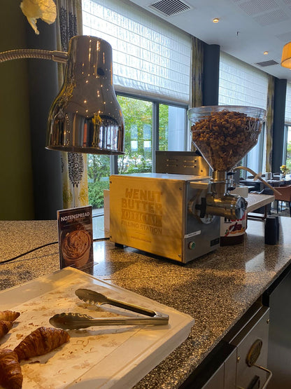 ΜΗΧΑΝΗ ΦΥΣΤΙΚΟΒΟΥΤΥΡΟΥ-ΑΜΥΓΔΑΛΟΒΟΥΤΥΡΟΥ-ΦΟΥΝΤΟΥΚΟΒΟΥΤΥΡΟΥ WB02