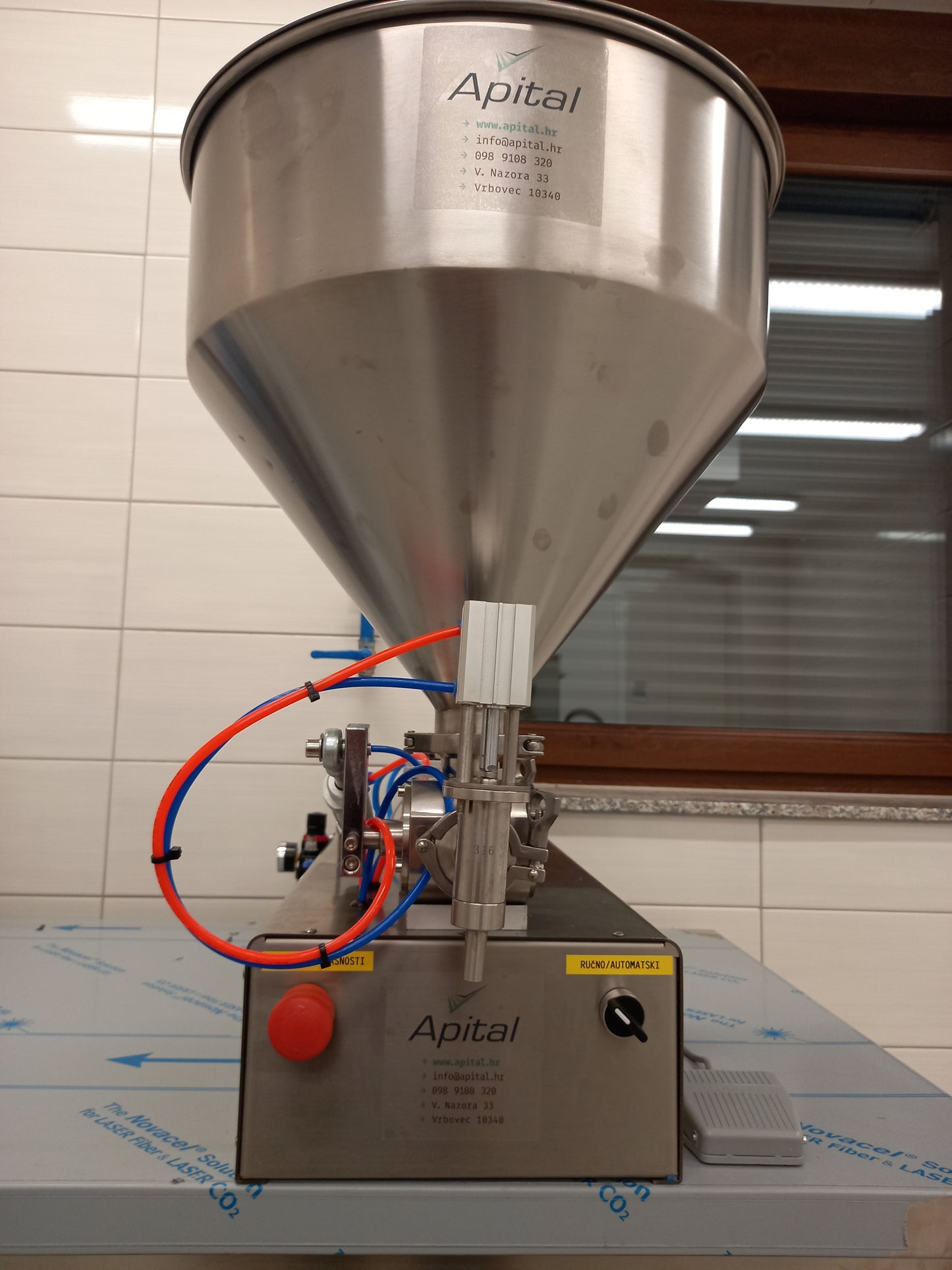 ΗΜΙΑΥΤΟΜΑΤΟ ΔΟΣΟΜΕΤΡΙΚΟ/ΓΕΜΙΣΤΙΚΟ ΠΑΧΥΡΕΥΣΤΩΝ & ΡΕΥΣΤΩΝ 500 APITAL