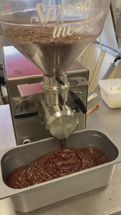 ΜΗΧΑΝΗ ΦΥΣΤΙΚΟΒΟΥΤΥΡΟΥ-ΑΜΥΓΔΑΛΟΒΟΥΤΥΡΟΥ-ΦΟΥΝΤΟΥΚΟΒΟΥΤΥΡΟΥ WB02